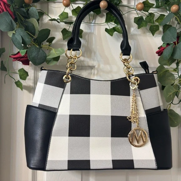 ❤️‍🔥PRICE DROPPED!NWOT MFK Collection handbag and wallet set - Picture 5 of 7